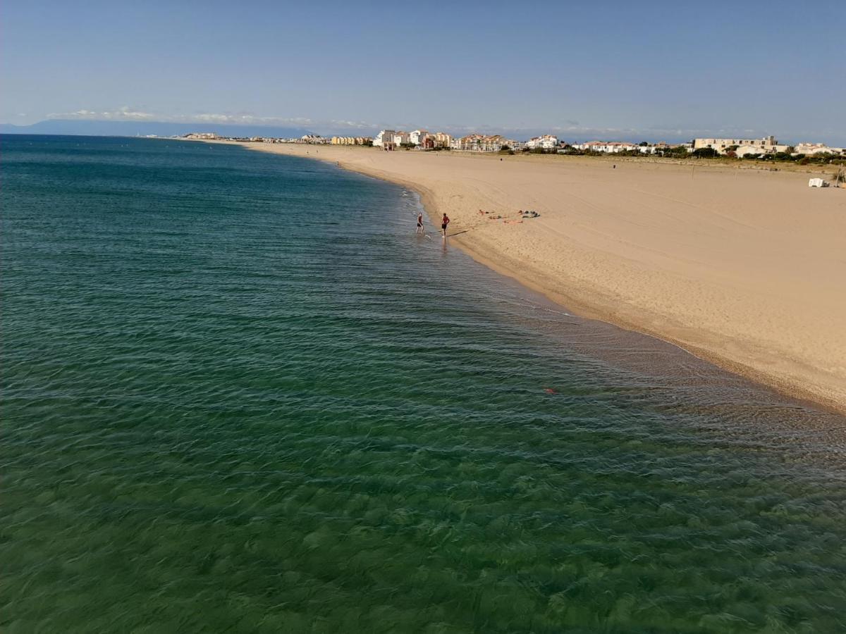 T2 Cabine Avec Tres Belle Vue Sur Le Port De Plaisance Leucate Εξωτερικό φωτογραφία