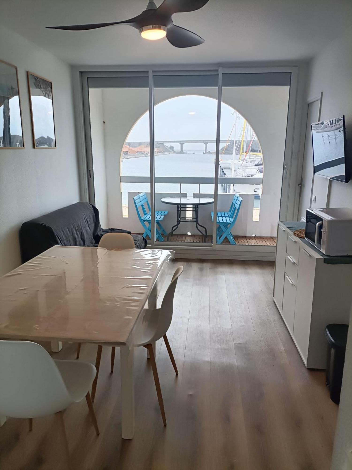 T2 Cabine Avec Tres Belle Vue Sur Le Port De Plaisance Leucate Εξωτερικό φωτογραφία